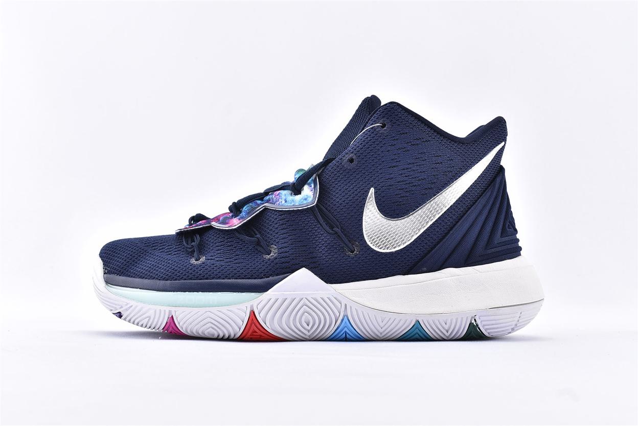 Кроссовки Nike Kyrie 5 GS 'Galaxy'