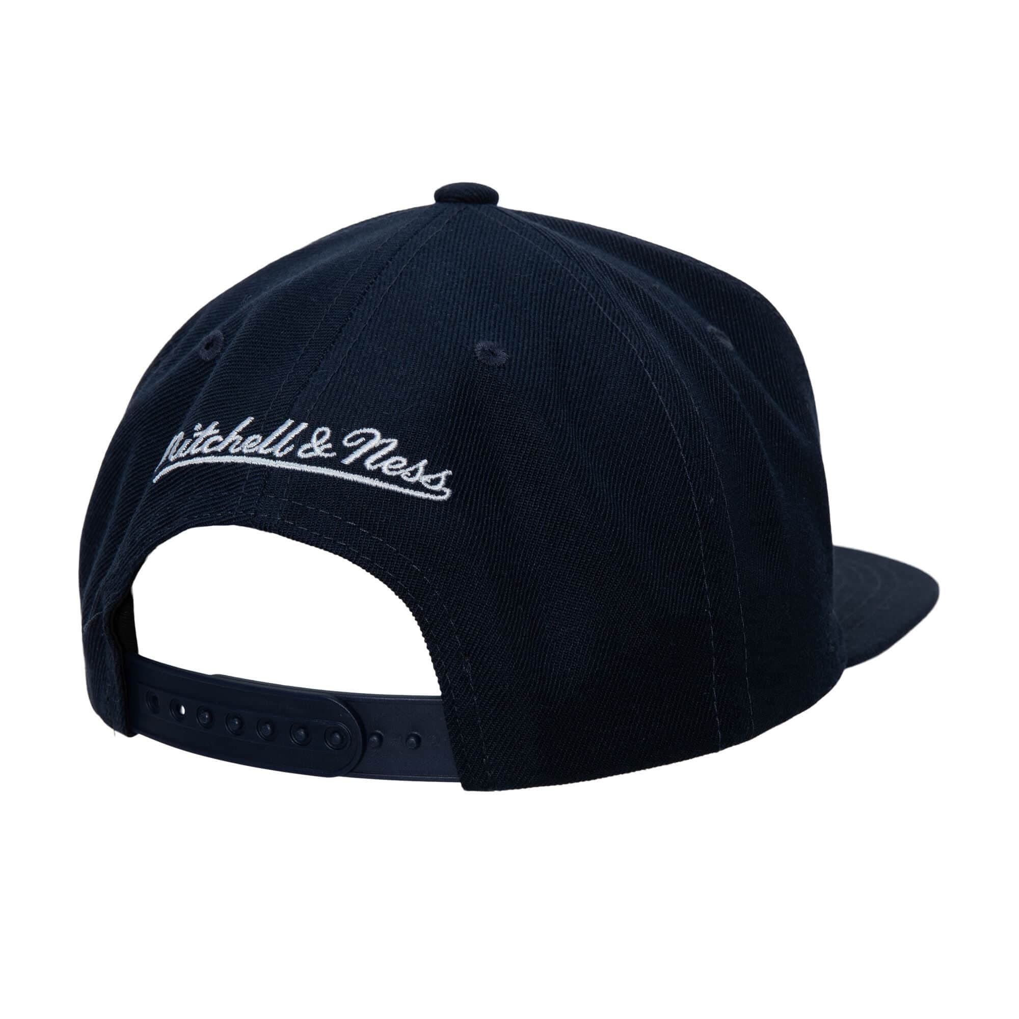Бейсболка Mitchell & Ness Team Ground 2.0 Snapback Memphis Grizzlies Hat