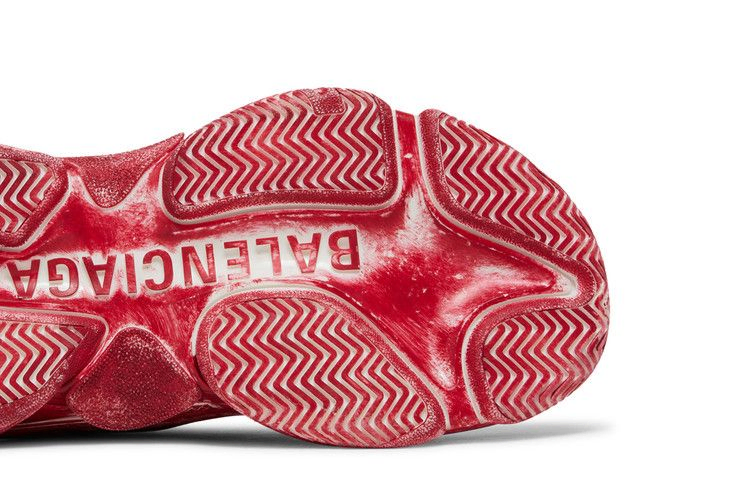 Кроссовки Balenciaga Wmns Triple S Sneaker 'Dark Red'