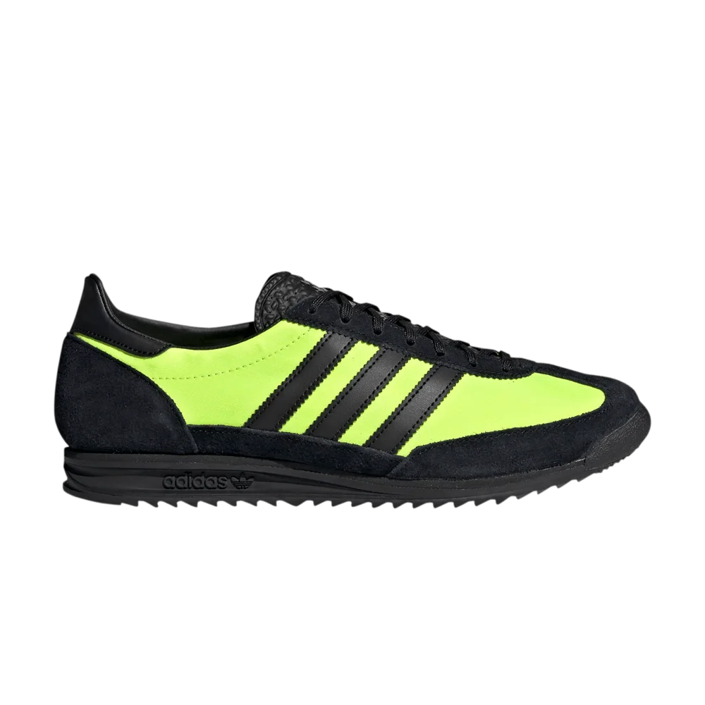 Krossovki-Adidas-SL72-Black-Solar-Yellow