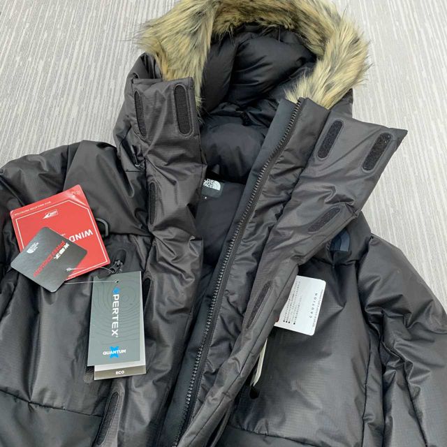 Пуховик The North Face Explore Him Coat Black