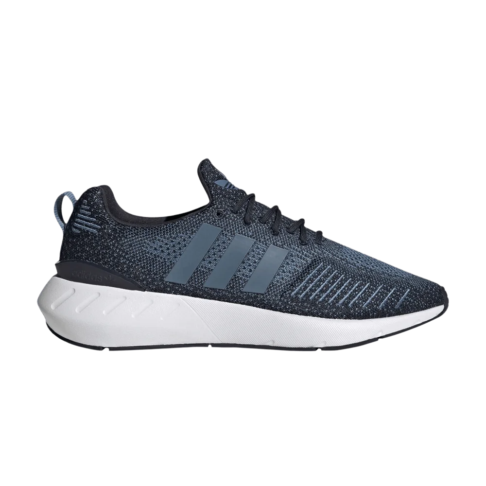 Krossovki-Adidas-Swift-Run-22-Legend-Ink-Altered-Blue
