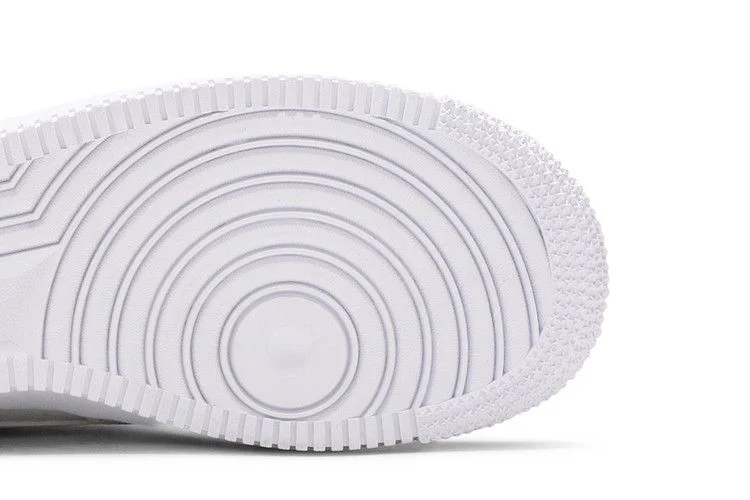 Кроссовки Nike Wmns Air Force 1 '07 Essential 'Summit White Solar Red'