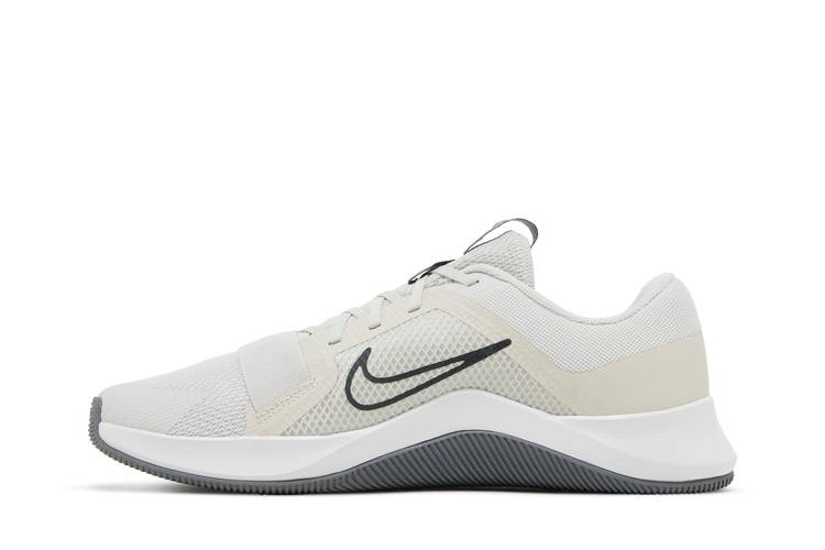Кроссовки Nike MC Trainer 2 'Photon Dust Anthracite'