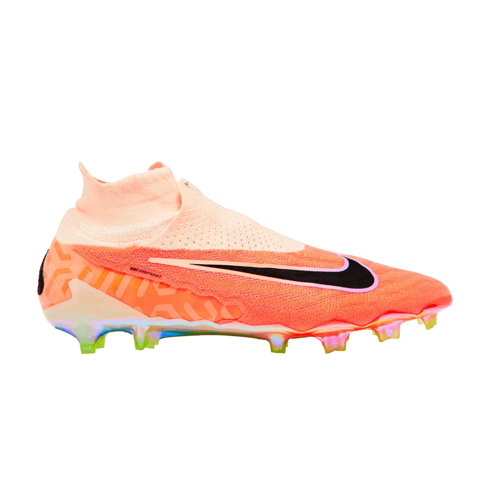 Krossovki-Nike-Phantom-GX-Elite-DF-NU-FG-Guava-Ice