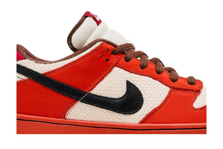 dunk-low-premium-sb-un-hemp-313170-101_01