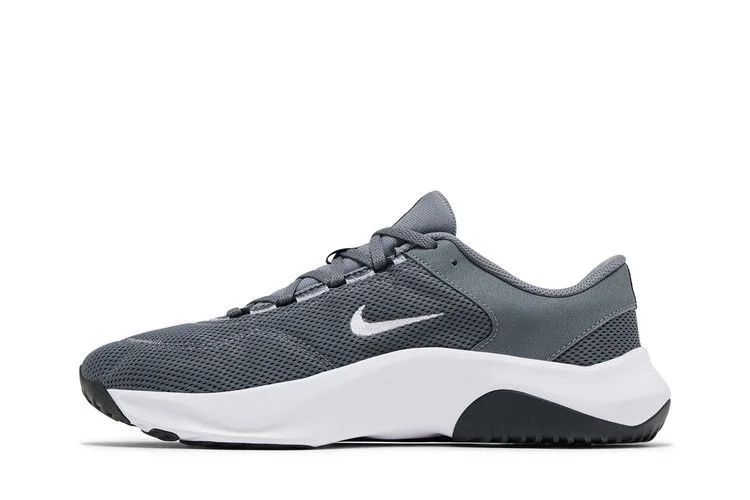 Krossovki-Nike-Legend-Essential-3-Next-Nature-Smoke-Grey-2
