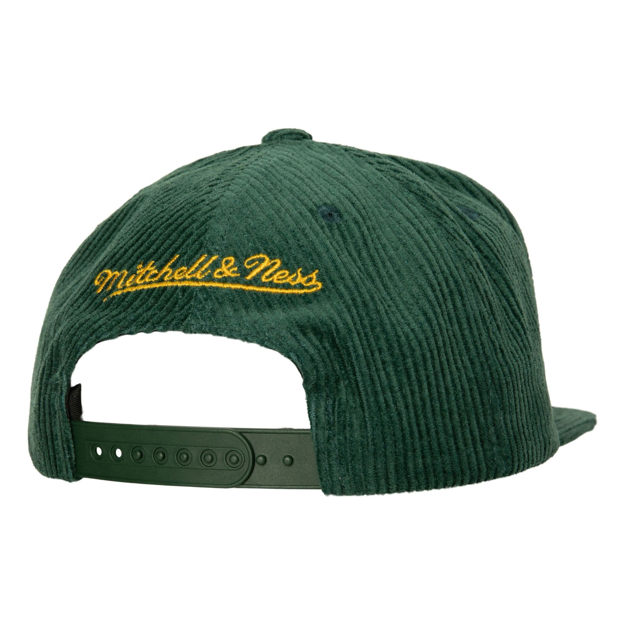 Mitchell-Ness-Levelz-Snapback-HWC-Dallas-Mavericks-Hat-1