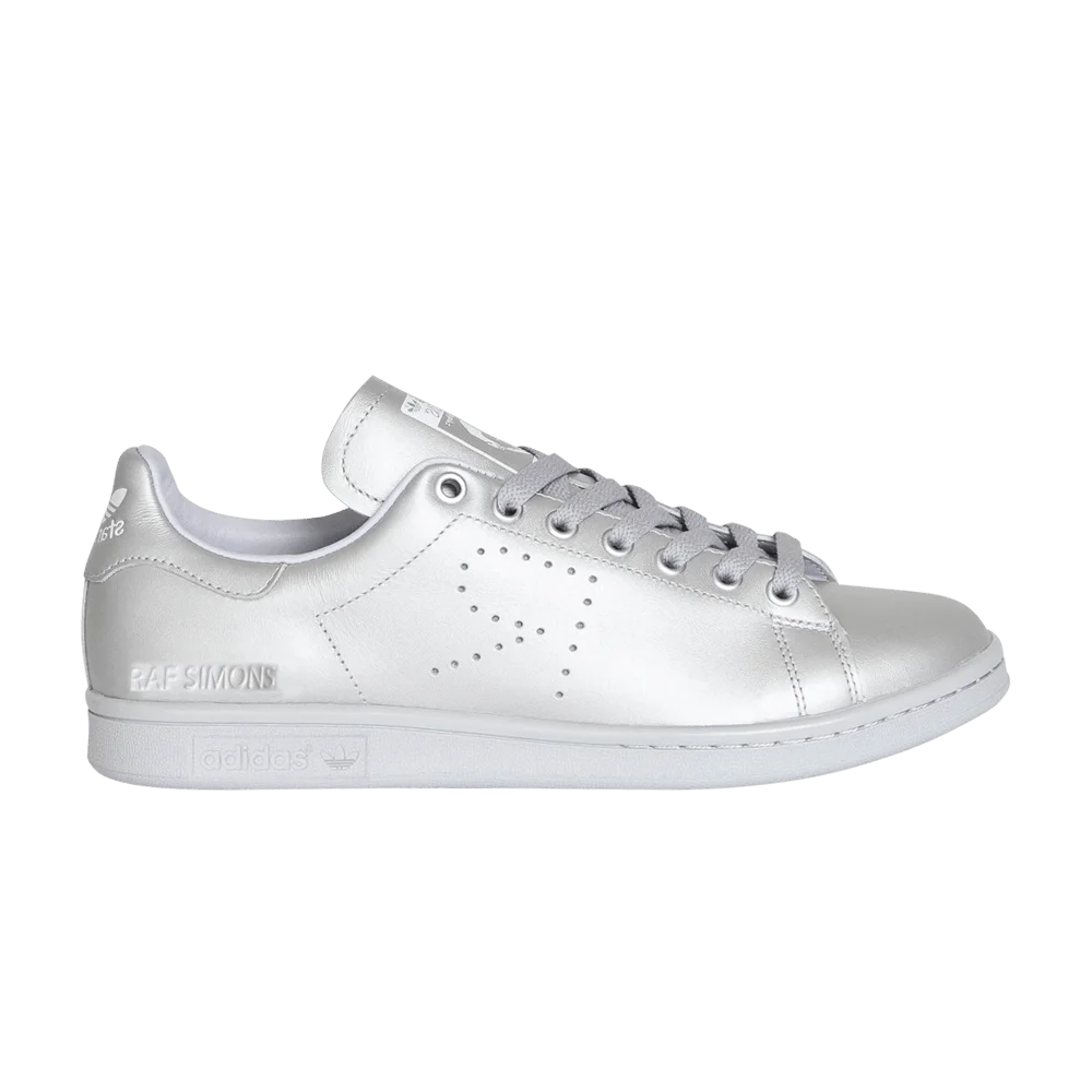 Krossovki-Raf-Simons-x-adidas-Stan-Smith-Silver
