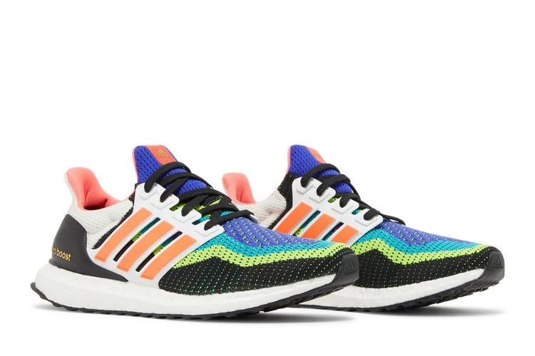 Krossovki-adidas-UltraBoost-2.0-DNA-What-The-Cloud-White-7