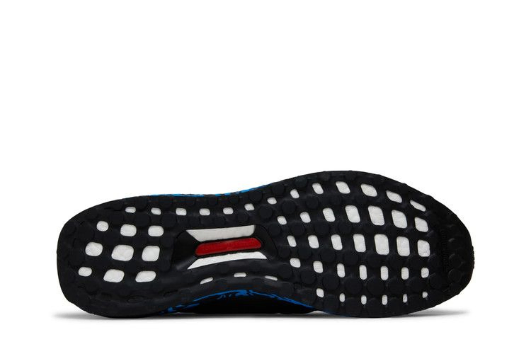 ultraboost-5-0-dna-black-vivid-red-gz1540_03