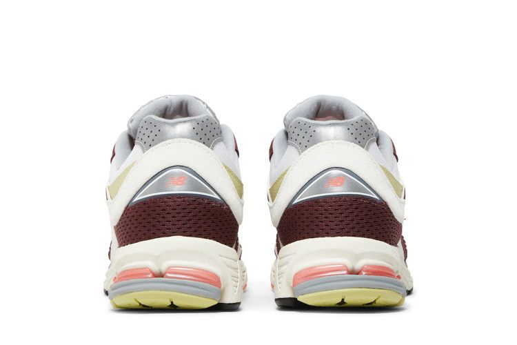 Кроссовки Up There x New Balance 2002R 'Backyard Legends II'