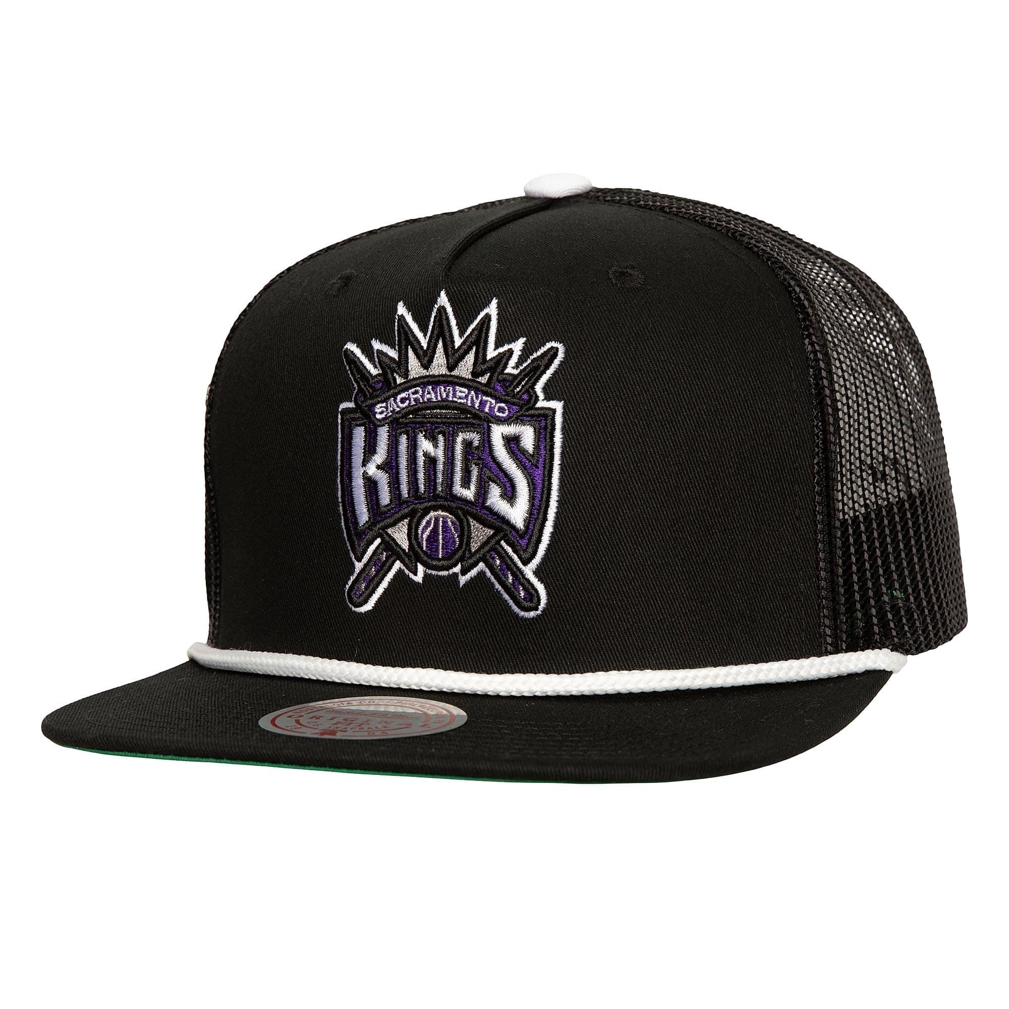 Бейсболка Mitchell & Ness Roper Trucker HWC Sacramento Kings