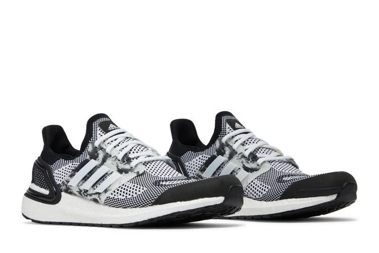 Krossovki-adidas-UltraBoost-19.5-DNA-White-Black-7