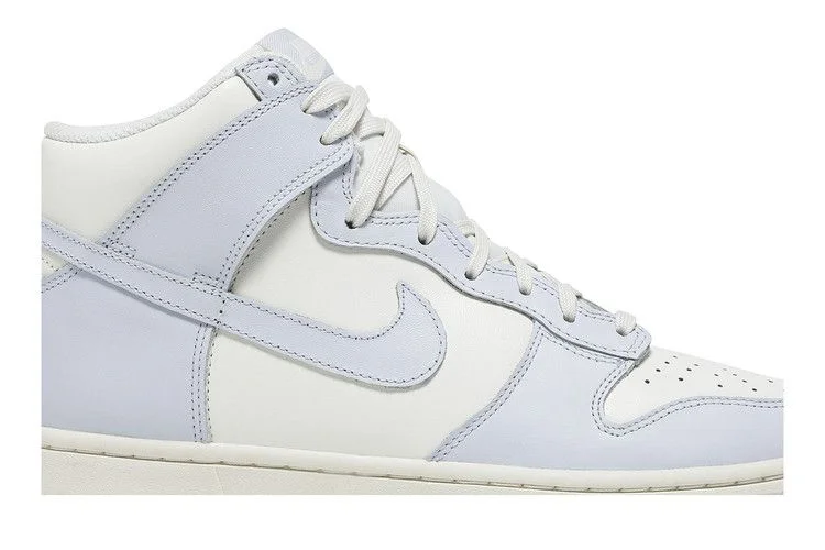 Кроссовки Nike Wmns Dunk High 'Football Grey'