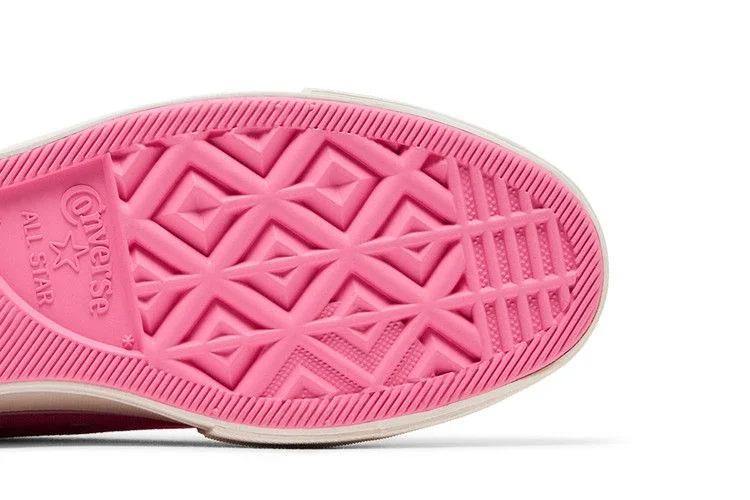 Кроссовки Converse Wmns Chuck Taylor All Star Lift Platform Retro Varsity High 'Oops Pink'
