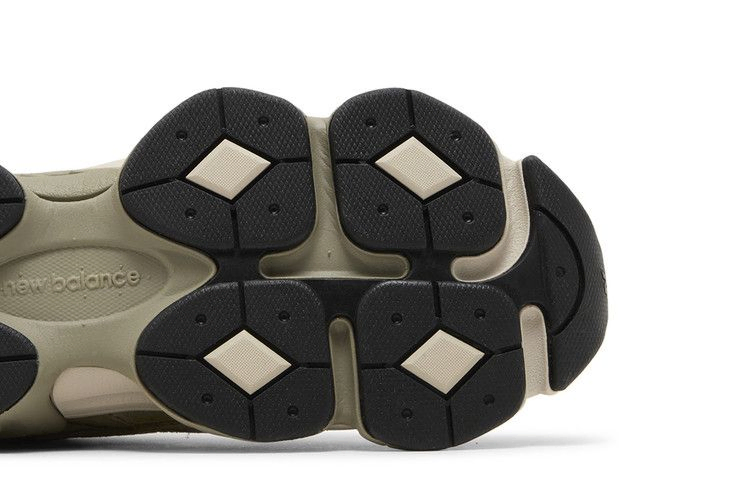 Кроссовки New Balance 9060 'Covert Green Dark Stoneware'