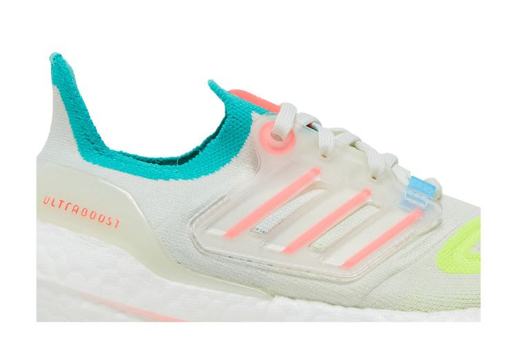 Кроссовки adidas Wmns UltraBoost 22 'White Turbo Mint'
