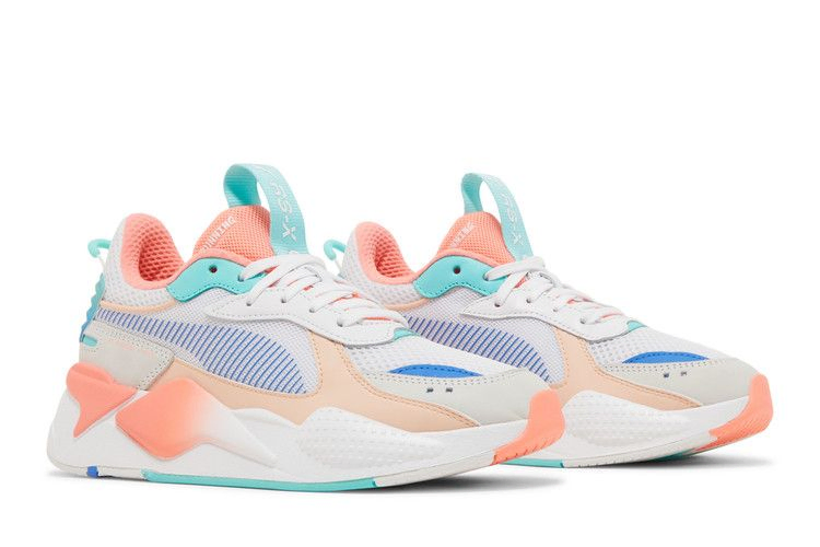 wmns-rs-x-fade-white-peach-parfait-384649-02_07