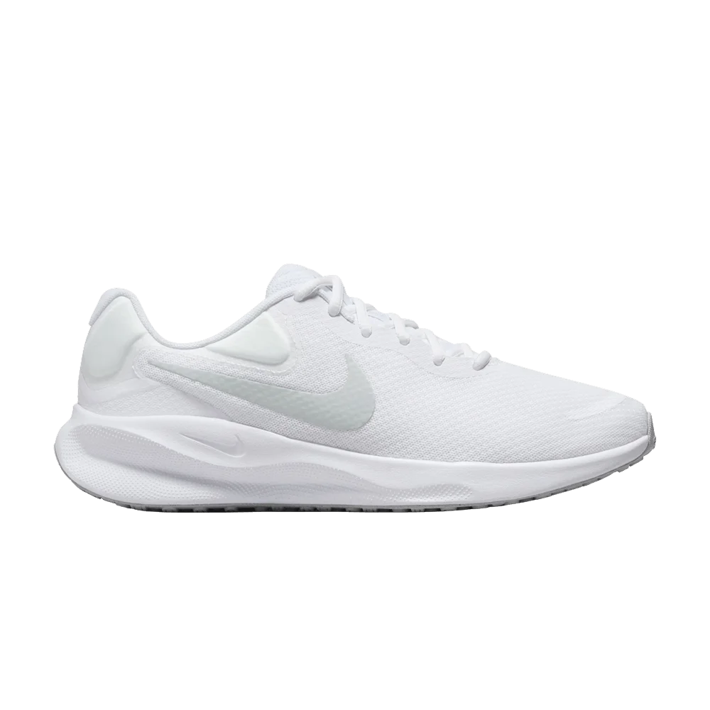 Кроссовки Nike Revolution 7 'White Pale Blue'