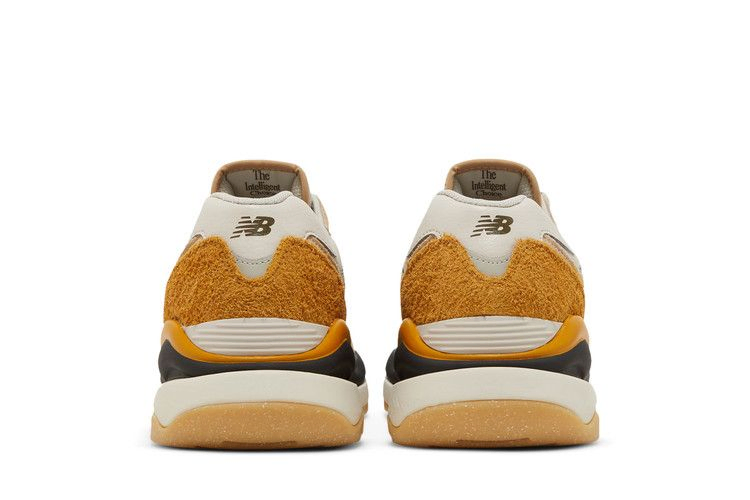 Кроссовки New Balance 57/40 'Moon Ash Golden Hour'