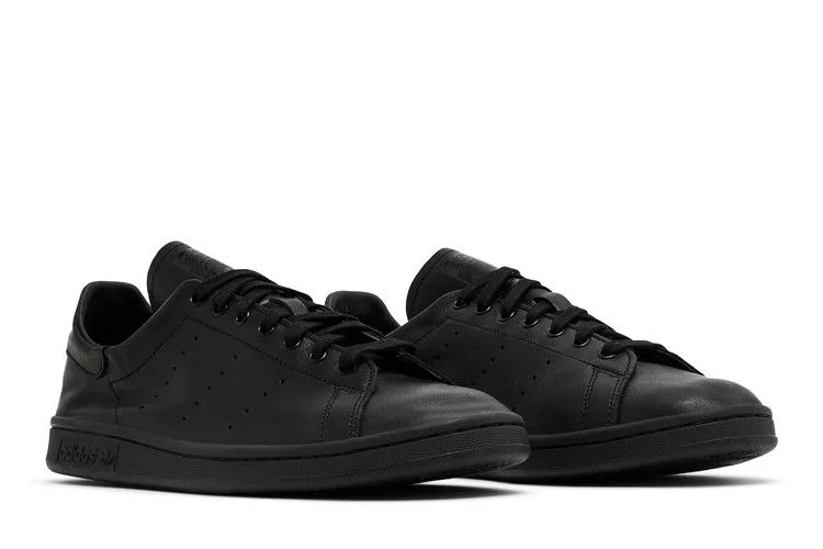 Krossovki-adidas-Stan-Smith-Decon-Triple-Black-7