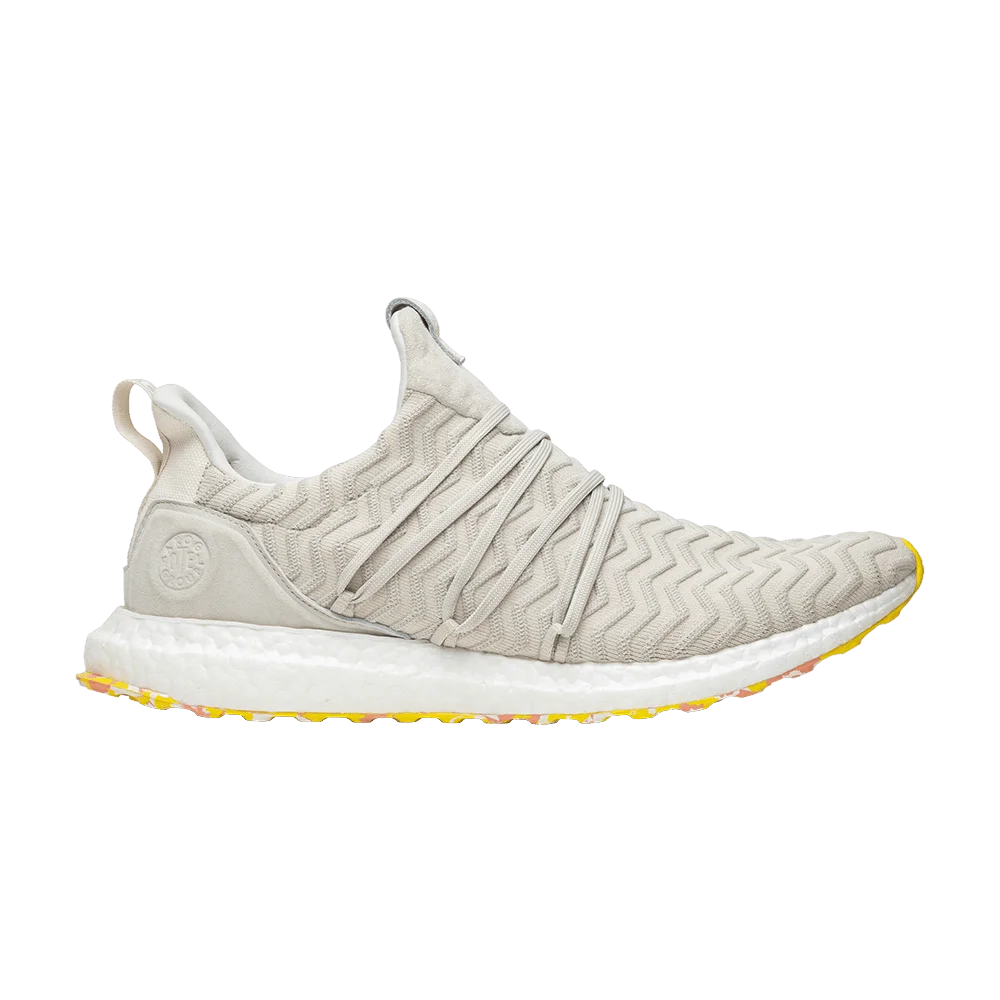 Krossovki-A-Kind-Of-Guise-x-adidas-UltraBoost-AKOG