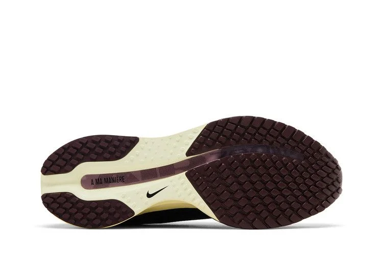 Кроссовки Nike A Ma Maniere X Pegasus Premium SP 'Black Burgundy Crush'