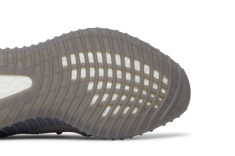 Кроссовки adidas Yeezy Boost 350 V2 'Steel Grey'