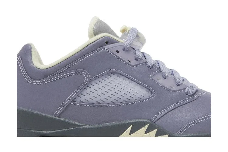 Krossovki-Wmns-Air-Jordan-5-Retro-Low-Indigo-Haze-1