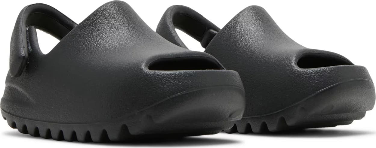 adidas-Yeezy-Slides-Infants-Onyx-2