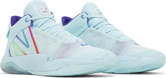 New-Balance-Two-WXY-V2-Cold-Summer-Blue-Deep-Violet-2