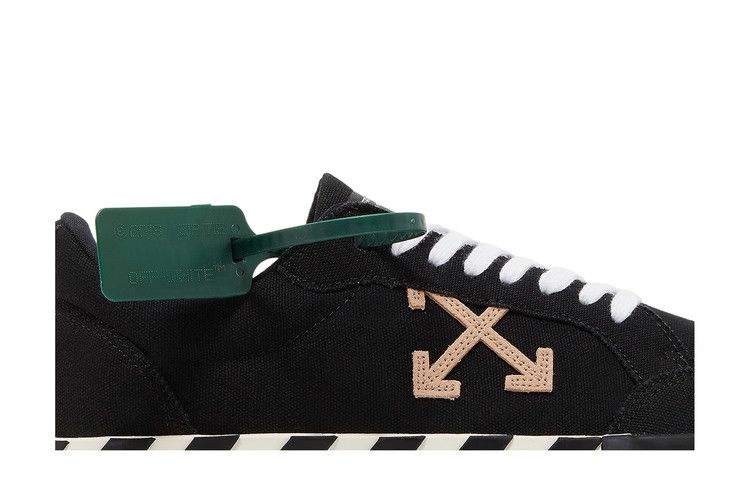 off-white-vulc-sneaker-black-sand-omia085f22fab001-1017_01