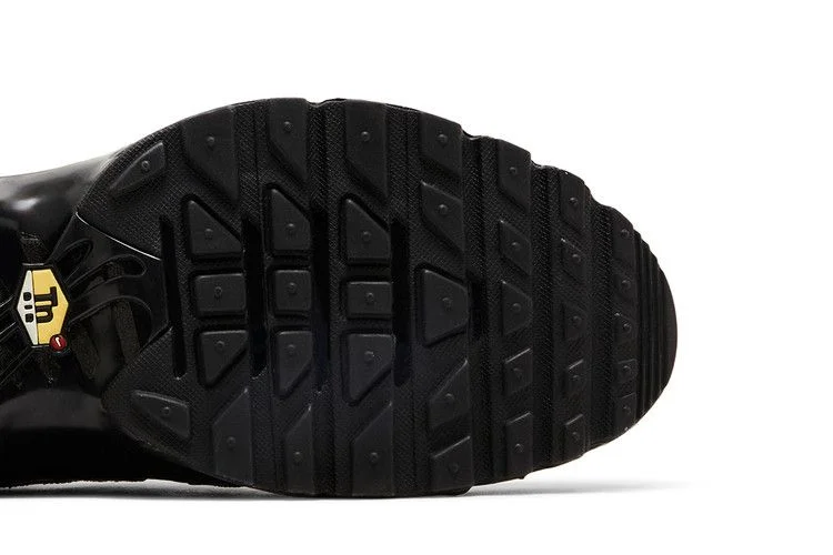 Кроссовки Nike Air Max Plus Deconstructed 'Triple Black'
