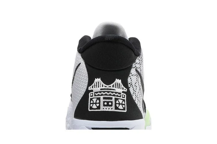 Кроссовки Nike Kyrie 7 'Brooklyn Beats'