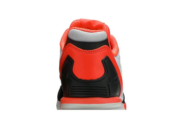 Krossovki-IRAK-x-adidas-ZX-8000-GTX-A-ZX-Series-Orange-6