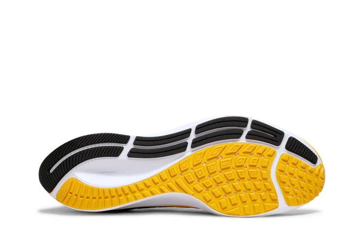 Кроссовки Nike Air Zoom Pegasus 38 'Black University Gold'