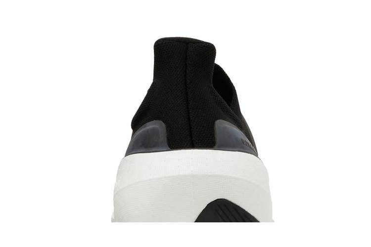 ultraboost-light-black-white-gy9351_06