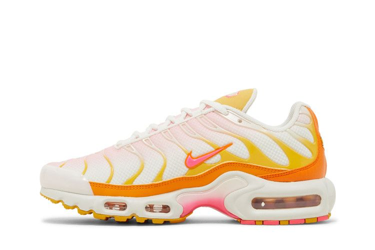 wmns-air-max-plus-sunrise-dx2673-100_02