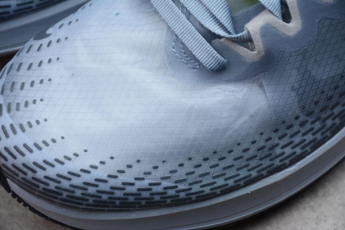Zoom-Fly-Fast-Obsidian-Mist-5