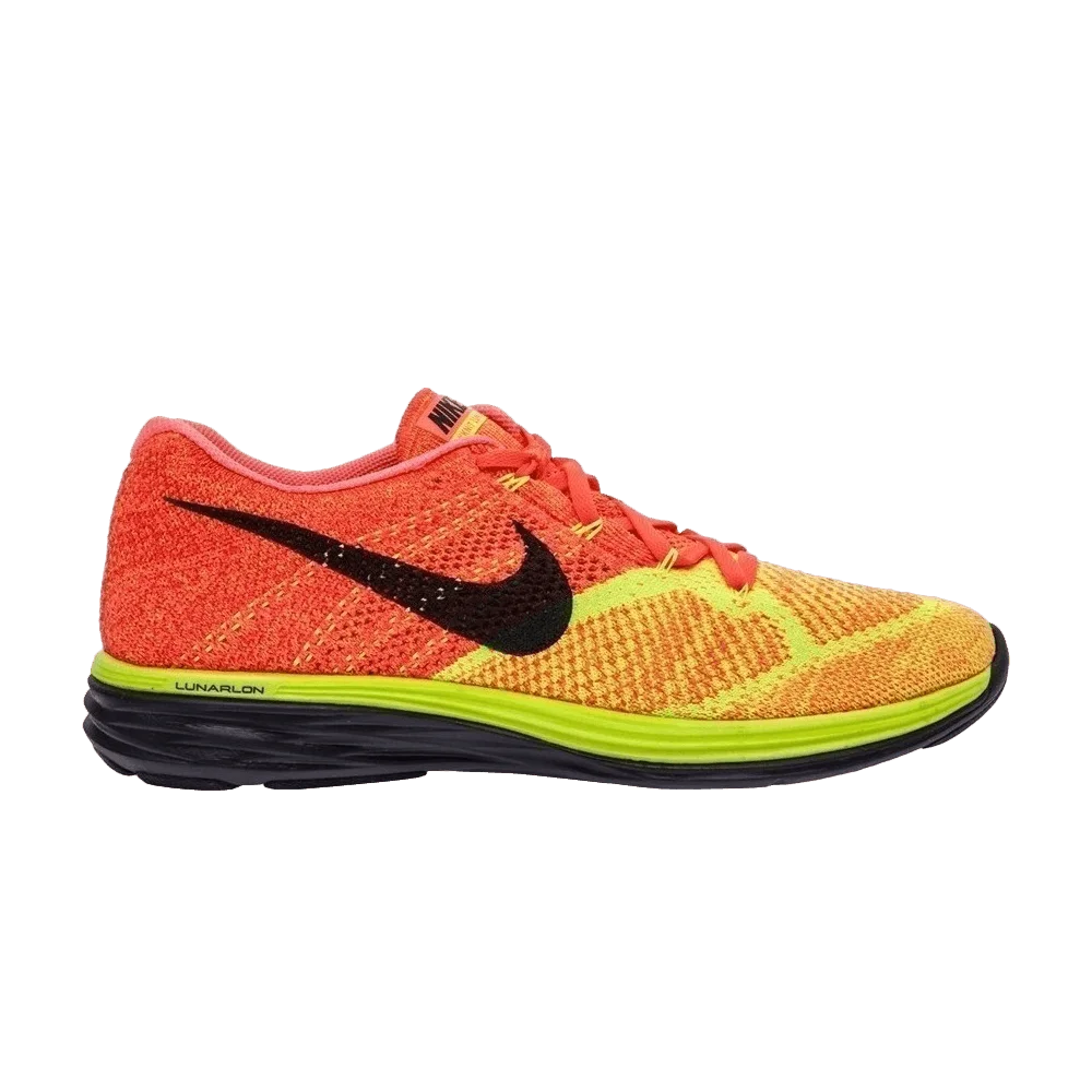 Krossovki-Nike-Flyknit-Lunar-3-Hot-Lava