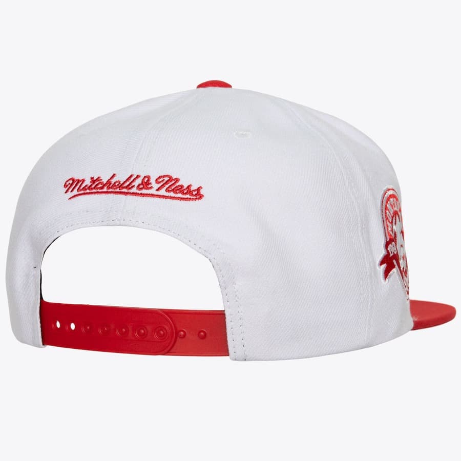 Бейсболка Mitchell & Ness White Montreal Expos Cooperstown Collection Hometown Snapback Hat