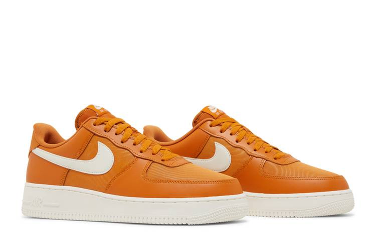 air-force-1-low-07-se-monarch-nylon-fb2048-800_07