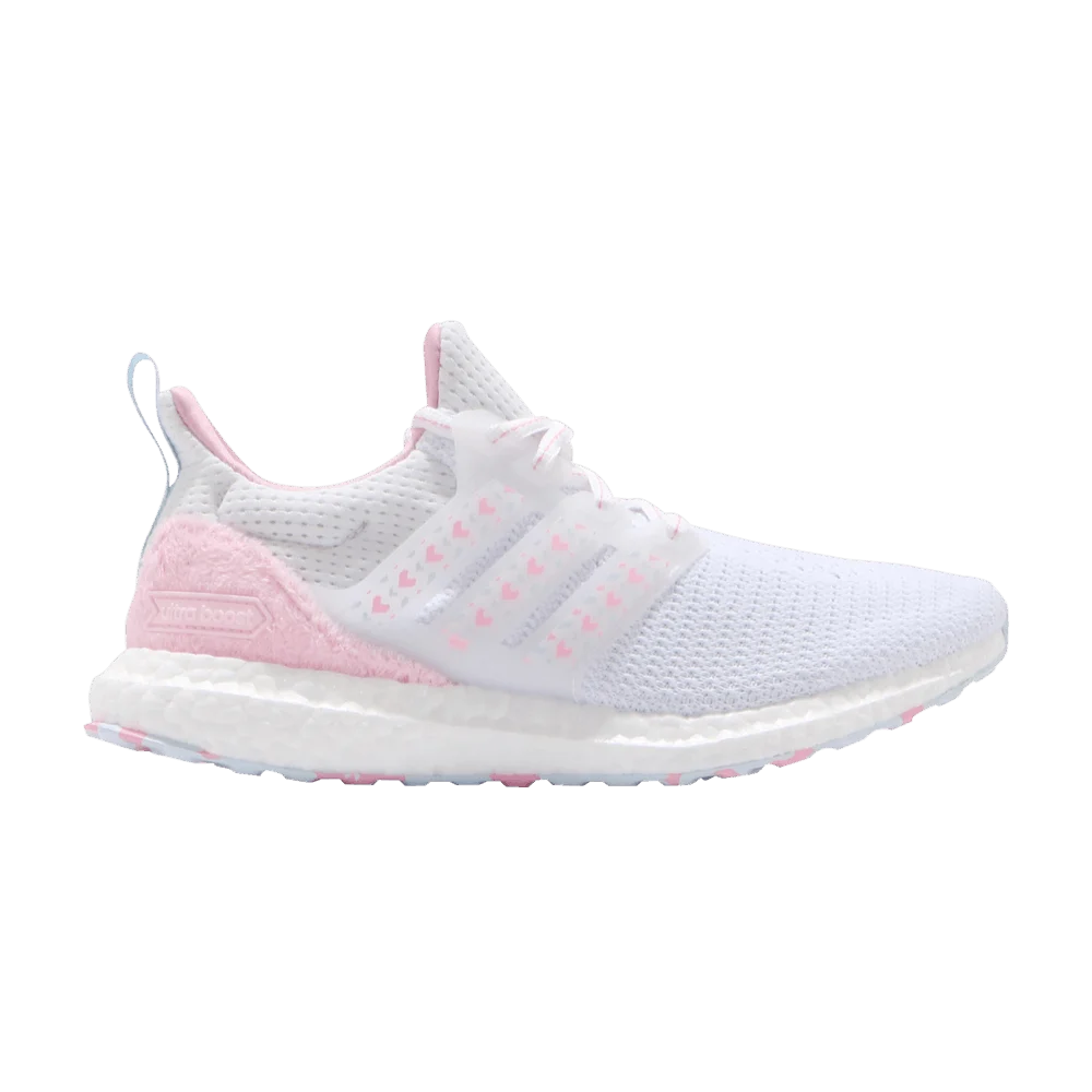 Krossovki-adidas-UltraBoost-DNA-Valentines-Day