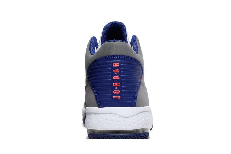 Кроссовки Air Jordan Max Aura 2 'Grey Royal Blue'