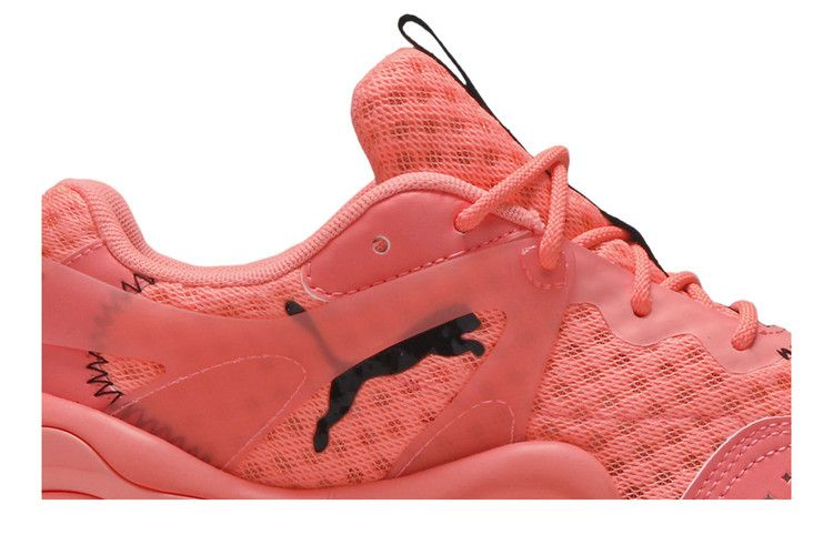 wmns-rise-neon-pack-nrgy-peach-372444-02_01