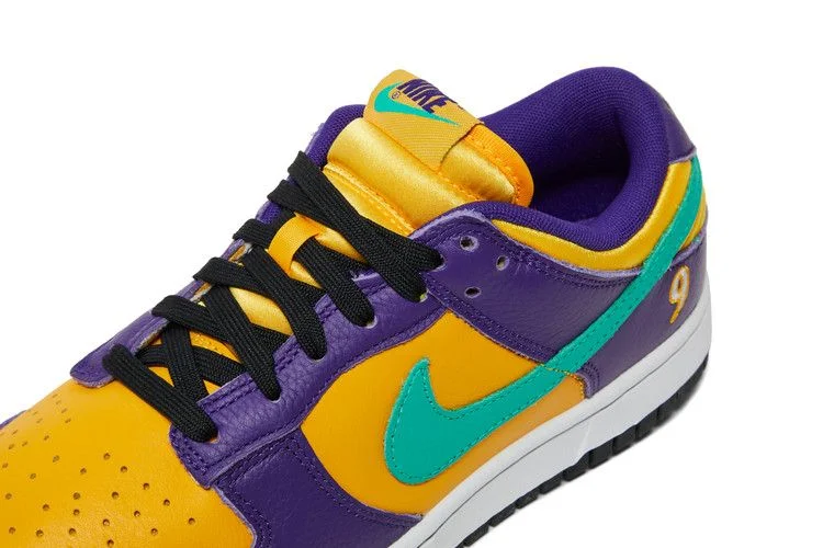 Krossovki-Lisa-Leslie-x-Nike-Wmns-Dunk-Low-Sparks-9