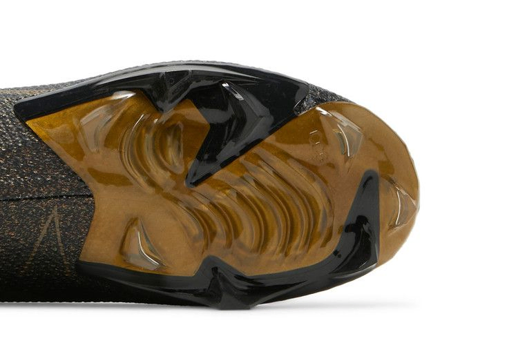 Кроссовки Nike Vapor Edge Pro Edge 'Black Metallic Gold'