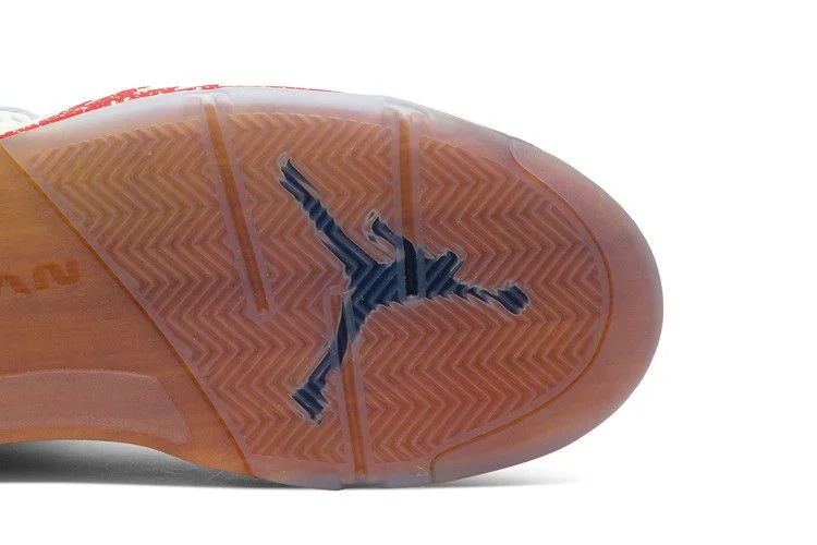 Krossovki-Trophy-Room-x-Air-Jordan-5-Retro-Ice-Blue-4