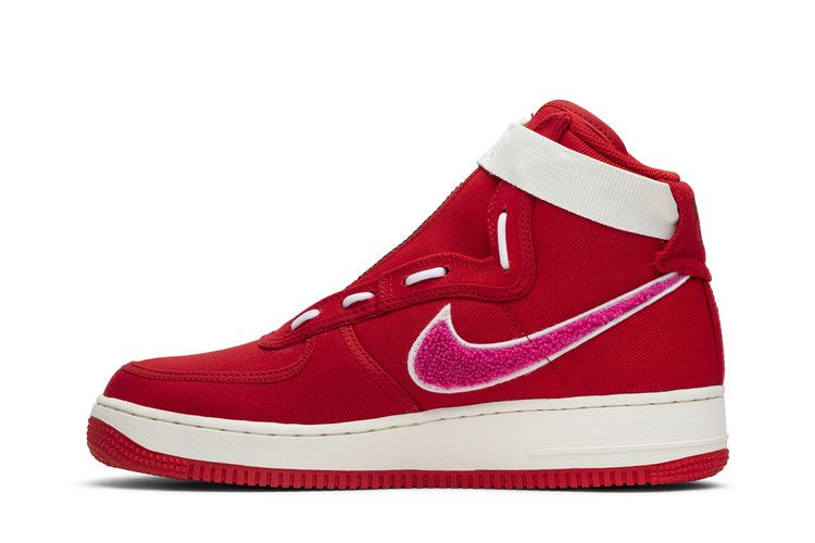 Кроссовки Emotionally Unavailable x Nike Air Force 1 High 'Heart'